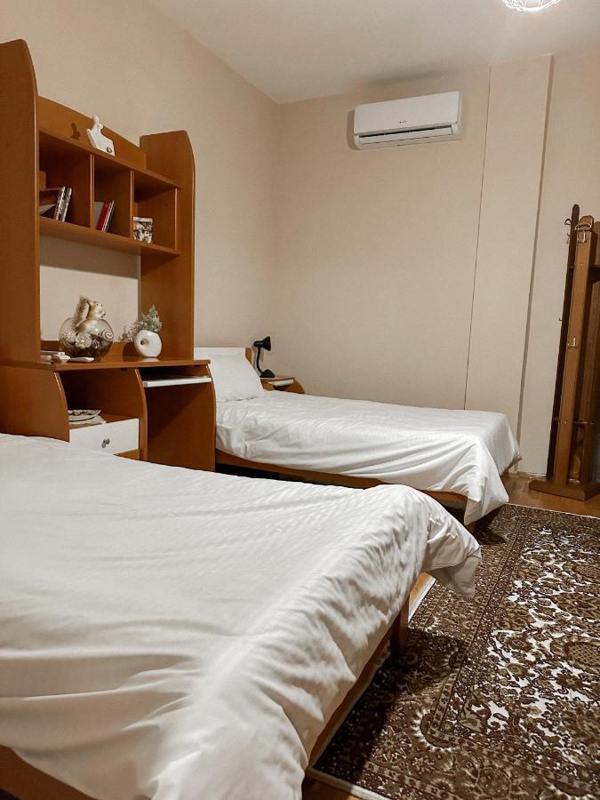 Villa Malo Guesthouse Корча Экстерьер фото